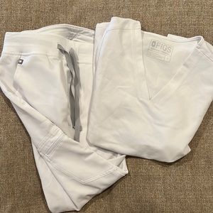 Small Figs scrub set